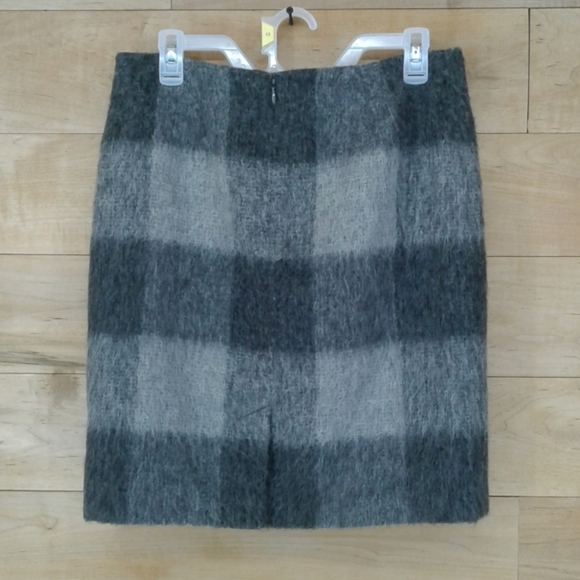 Talbots Skirt - Picture 2 of 3